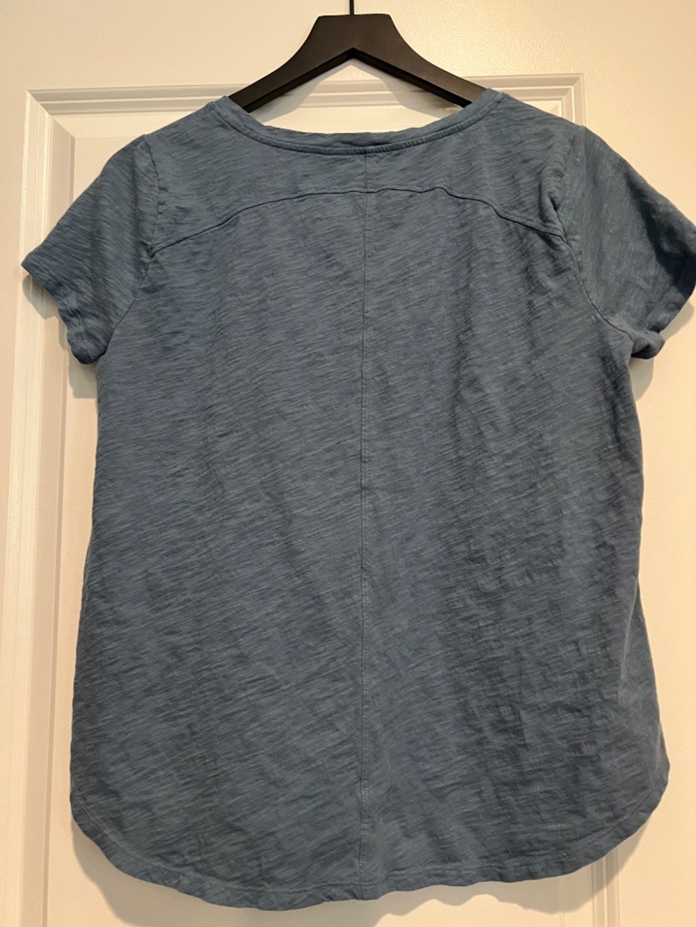 Loft T-Shirt - Picture 2 of 3